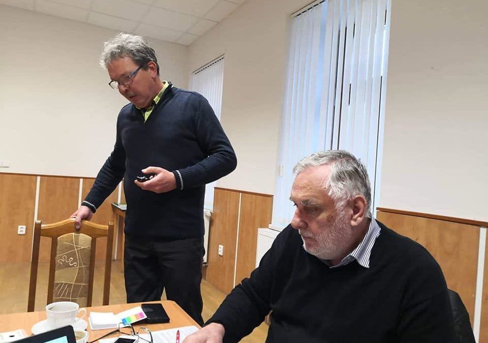 Předseda STAN Radomír Pavlíček (vlevo) a předseda svazku obcí Moravský kras František Novotný (STAN).